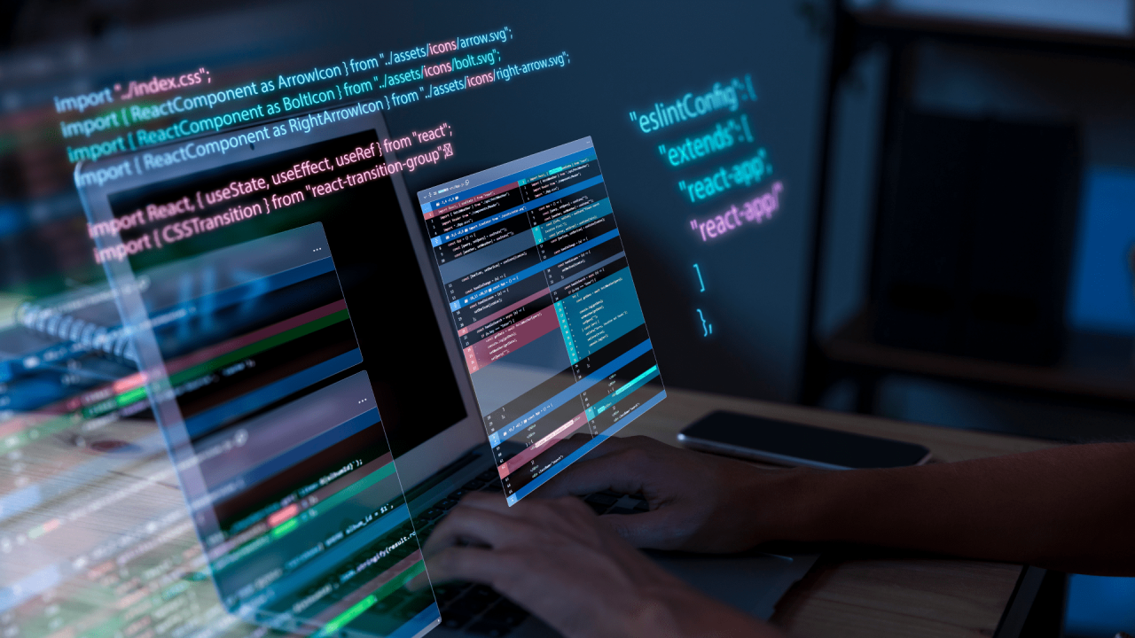 Equipo desarrollando software personalizado